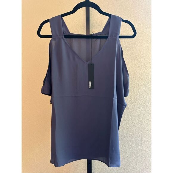 Bundle Revolve Krisa Los Angeles Cold Shoulder Tops Size XS - Picture 5 of 10